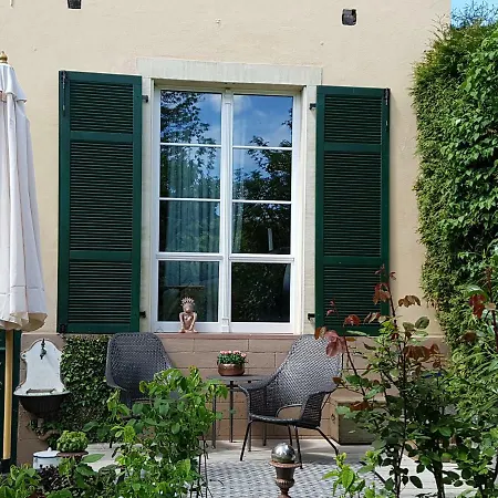 Privat Wohnen Im Schlosshof Séjour chez l'habitant